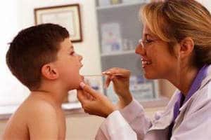 Воспаление надгортанник называется эпиглоттит у ребенка